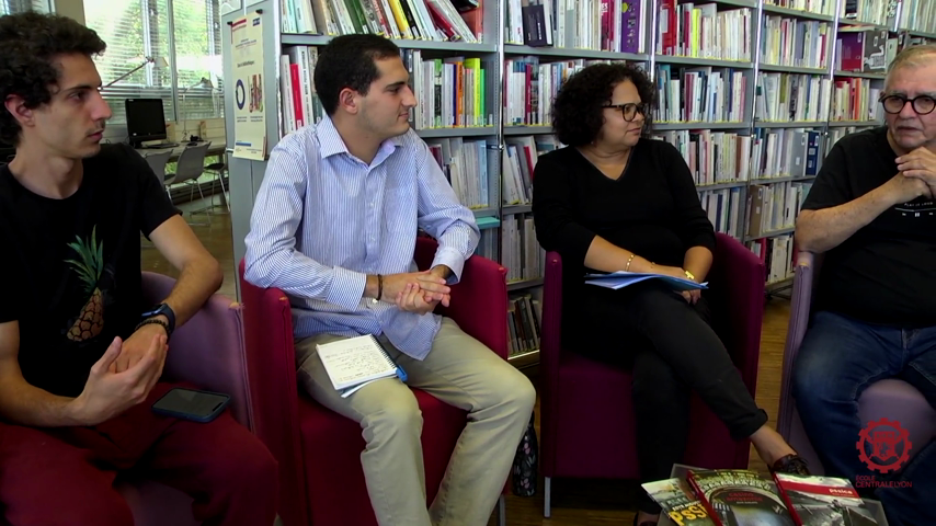 Edyr Augusto : Interview à la bibliothèque entre les élèves et l'écrivain brésilien